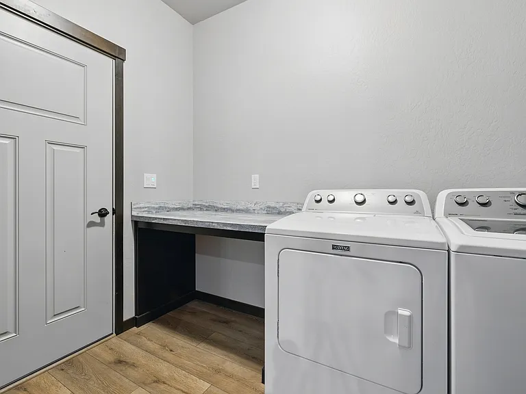 8510 N Snowflake Ln — Photo 50
