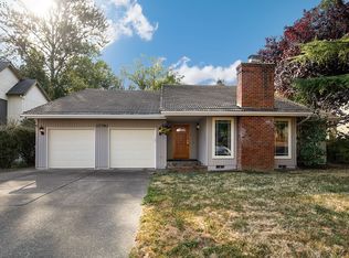 15790 SW Bridle Hills Dr, Beaverton, OR 97007