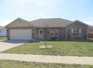 2602 Oakfield Dr, Columbia, MO 65202