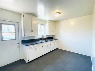 700 N Ojai Rd #A-H, Santa Paula, CA 93060