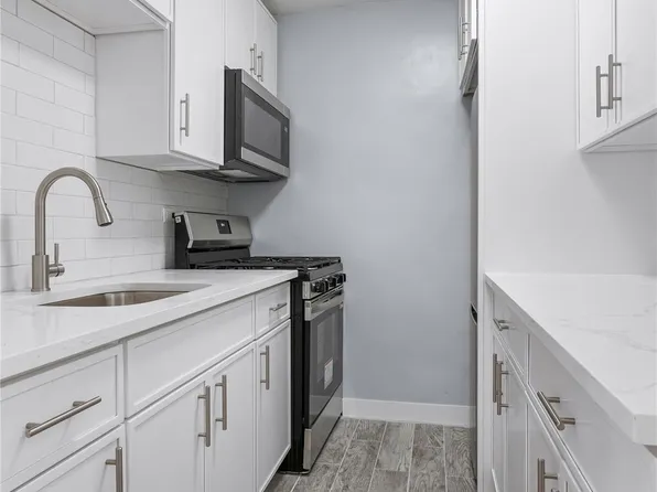 5015 39th Street #1F, Sunnyside, NY 11104