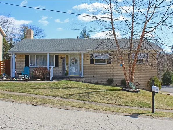 100 E Circle Dr, Weirton, WV 26062