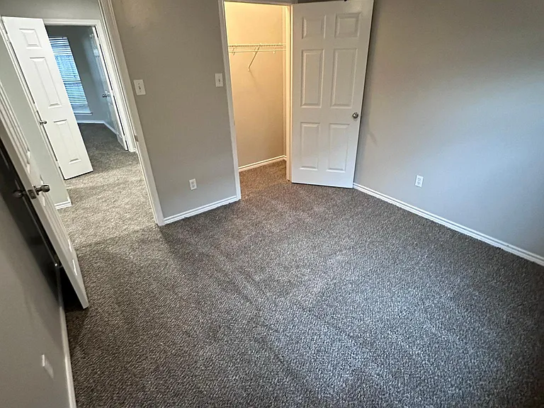 2310 Shady Pine Dr — Photo 22