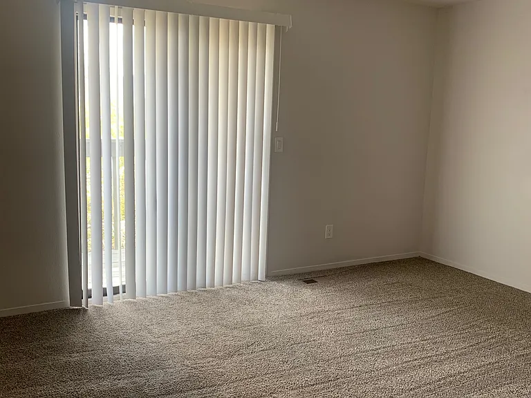 7545 Banner Ct — Photo 11