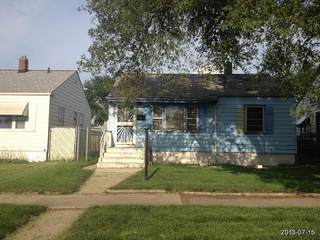 2nd image of 539 Gerry St