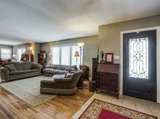 5808 Monterrey Dr, Fort Worth, TX 76112