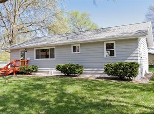 3224 Sue Ln NW, Cedar Rapids, IA 52405