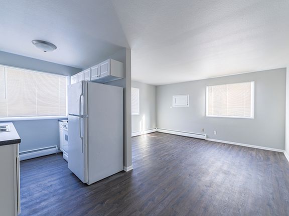 3rd image of 1708 Glenwood Ave APT 6