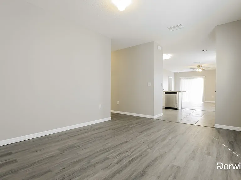 4125 Lindever Ln — Photo 5