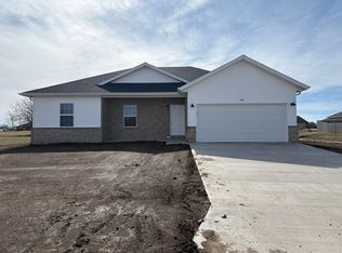 1310 E 476th Rd, Bolivar, MO 65613