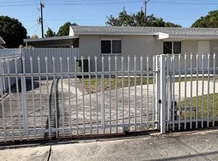 1430 W 37th St, Hialeah, FL 33012
