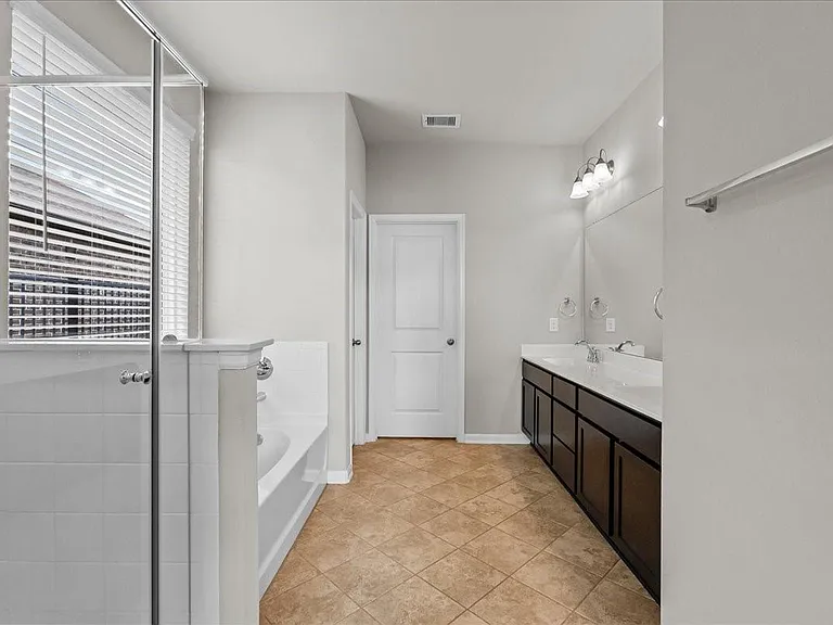 2609 Arbor Edge Xing — Photo 18