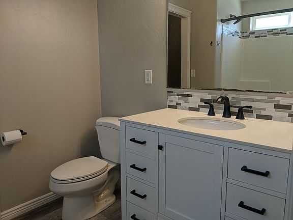 mini_Bathroom_1_07202023