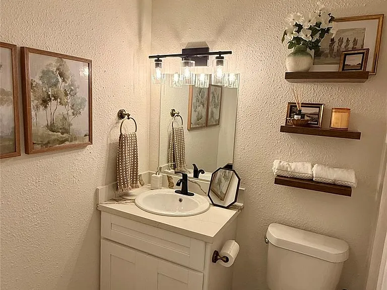 1 Laurel Oak Pl — Photo 9