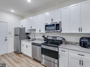 707 N 40th St #7, Philadelphia, PA 19104
