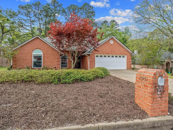 11951 Acadia Dr, Tyler, TX 75703