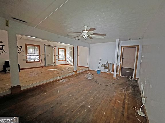 5th image of 4256 Lindsey Dr