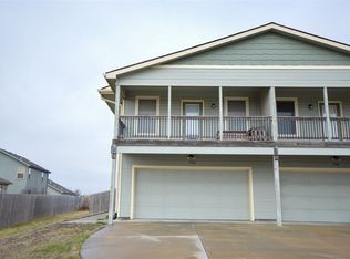 1702 Sutter Woods Rd, Junction City, KS 66441