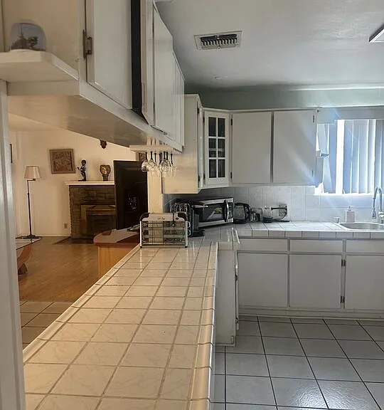9900 Laurel Canyon Blvd — Photo 9