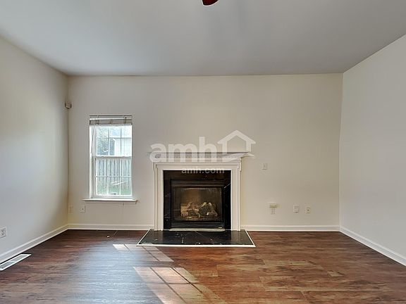 4th image of 508 S Orchard Farms Ave