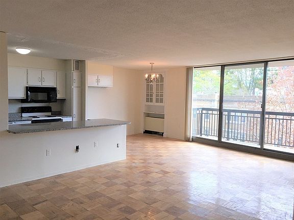 2nd image of 60 Longwood Ave APT 408