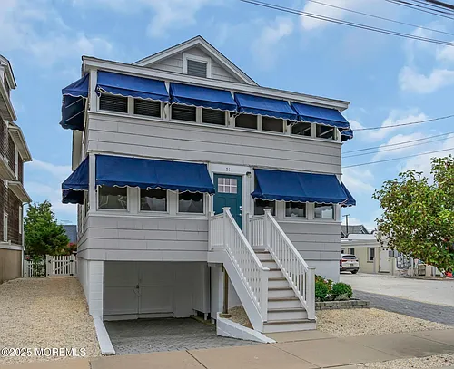 51 3rd Ave #B Photo 1
