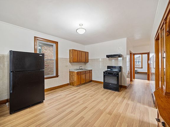 5th image of 4749 S Keeler Ave #2