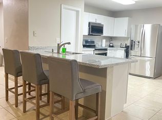 9233 W Highland Ave, Phoenix, AZ 85037