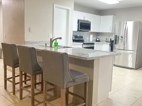 9233 W Highland Ave, Phoenix, AZ 85037