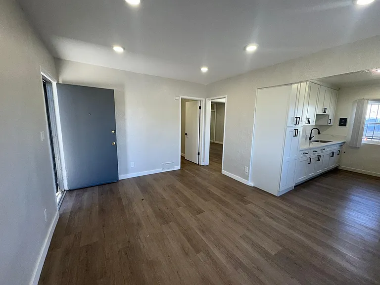 3467 W Florence Ave #4 — Photo 6