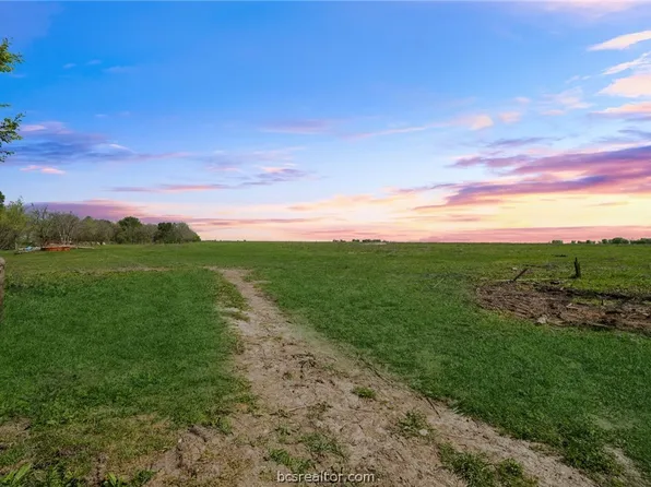 22618 Rosebud Rd, Burlington, TX 76519