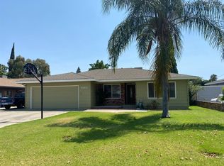 1882 E Olive Ave, Merced, CA 95340