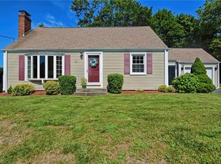 24 Hillcrest Ave, Smithfield, RI 02828