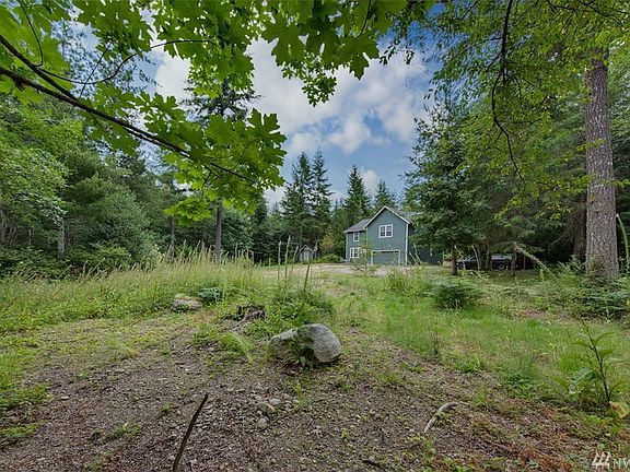 5th image of 6421 Glory Ln NW