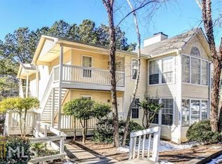 1303 Gettysburg Pl, Sandy Springs, GA 30350