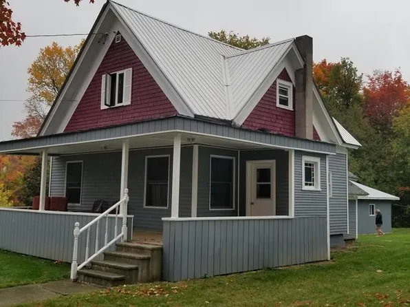 30 Mill St, Burke, NY 12917