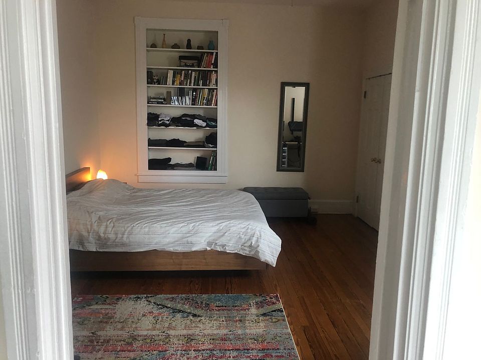 1st image of 2 E Franklin St APT 5