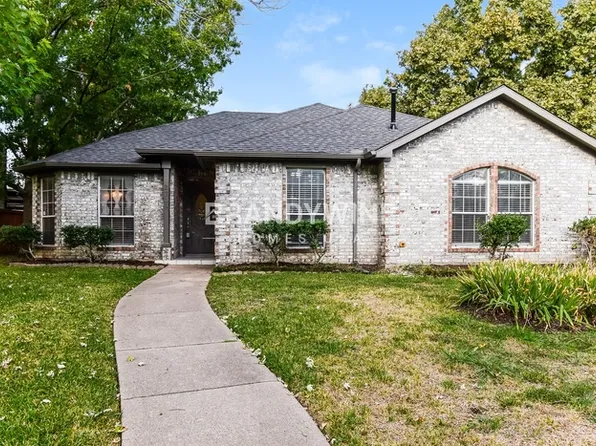 2305 Randi Rd, Rowlett, TX 75088