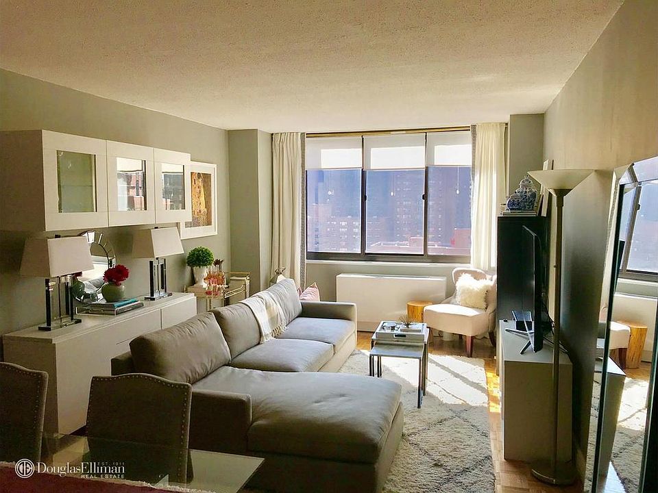1st image of 215 E 95th St APT 19E