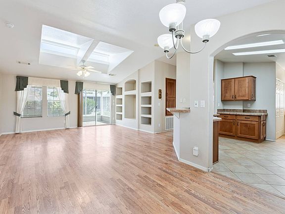 5th image of 2550 S Ellsworth Rd Unit 366