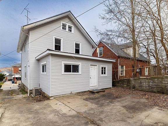3rd image of 2946 Montgomery Ave