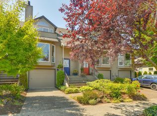 5833 SW Kelly Ave, Portland, OR 97239