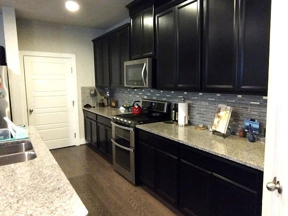 4th image of 307 Bridgeford Dr #24