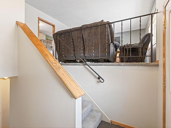 5th image of 3411 217th Ave NE