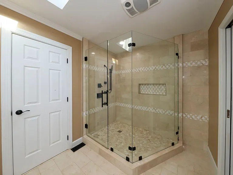 208 Fairfax Way — Photo 75
