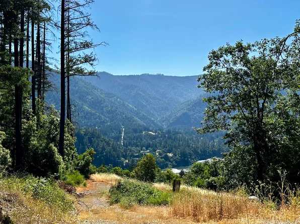 741 Brannan Mountain Rd, Willow Creek, CA 95573