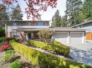 17452 NE 12th St, Bellevue, WA 98008