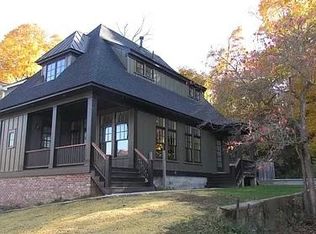 27 East St, Beacon, NY 12508