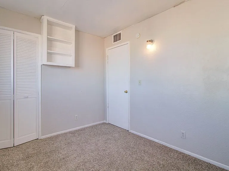 342 W Taylor Ave — Photo 14