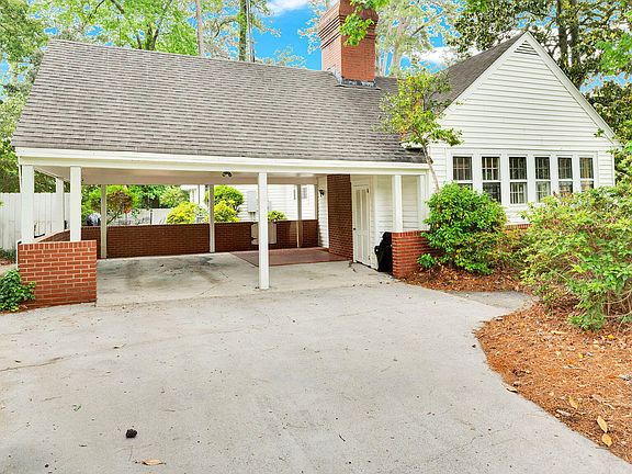 4th image of 1902 Sherwood Drive